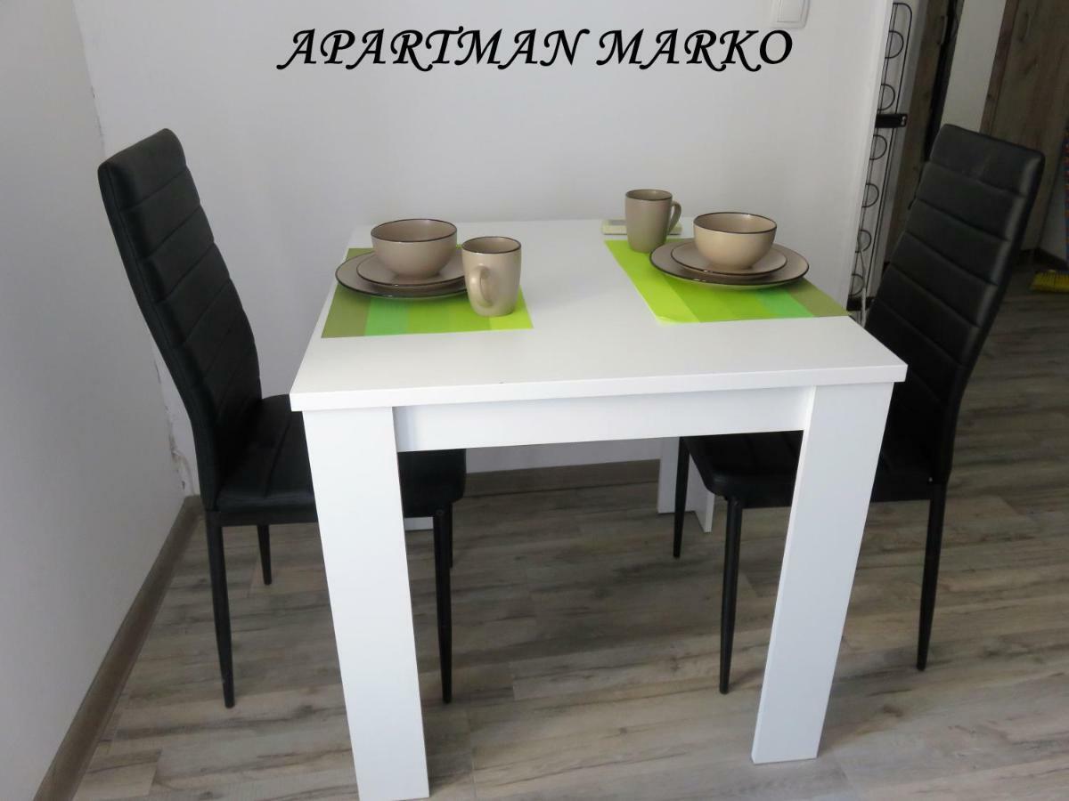 Apartament Cres Exteriör bild