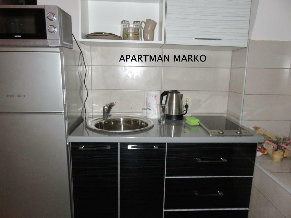 Apartament Cres Exteriör bild